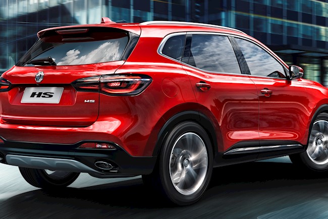 MG desvela su segundo modelo en Europa, el HS híbrido enchufable, que llegará en 2021