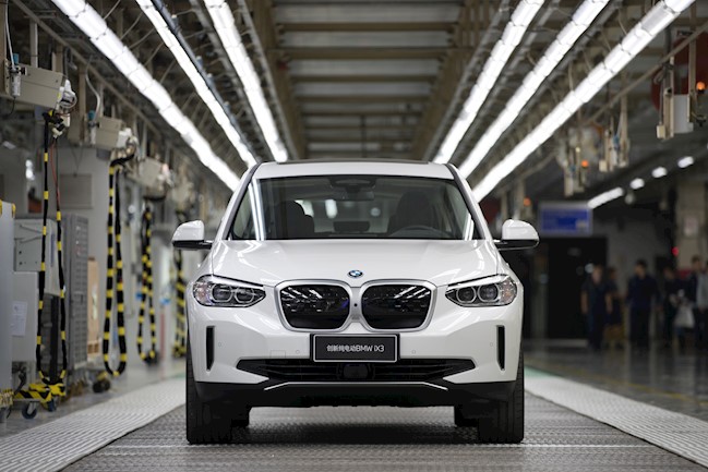 BMW inicia la producción del nuevo iX3 en China