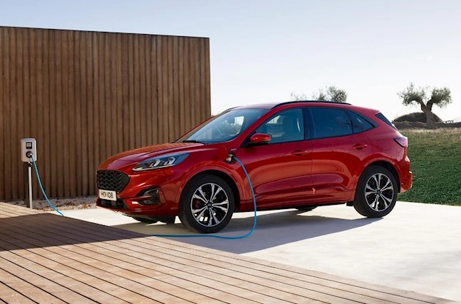 Ford retrasa el lanzamiento del Escape híbrido enchufable en EE.UU. tras los problemas con el Kuga