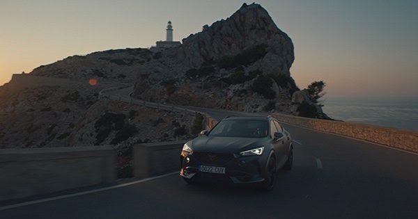 Cupra lanza una plataforma virtual y coproducirá una serie sobre vehículos deportivos