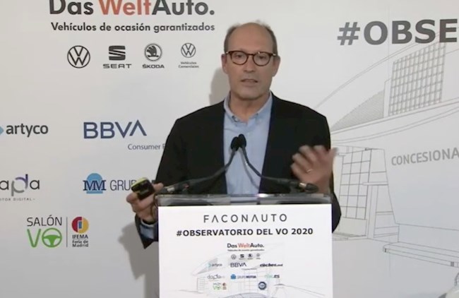 Uno de cada dos españoles que va a comprar un coche adquirirá un modelo usado de menos de cinco años