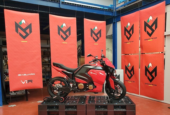 Soriano Motori lanza su moto eléctrica Giaguaro V1-Gara y las primeras entregas serán en primavera