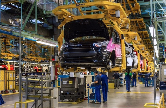 Ford Almussafes adelanta las fechas de los paros previstos en el ERTE en fabricación de vehículos