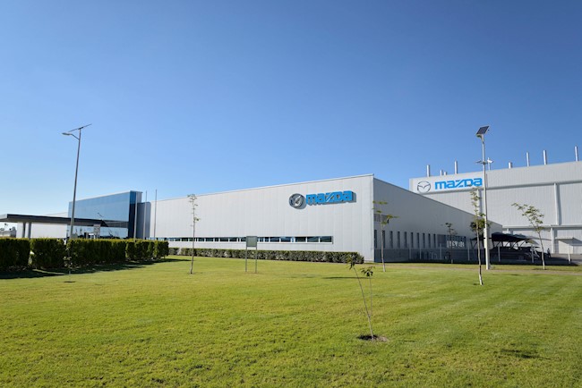 Mazda se hace con el 100% de su filial en México