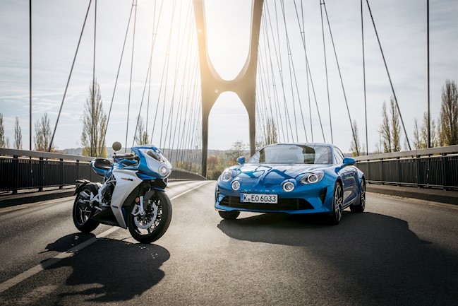 MV Agusta diseña y produce junto a Alpine una edición limitada de la Superveloce
