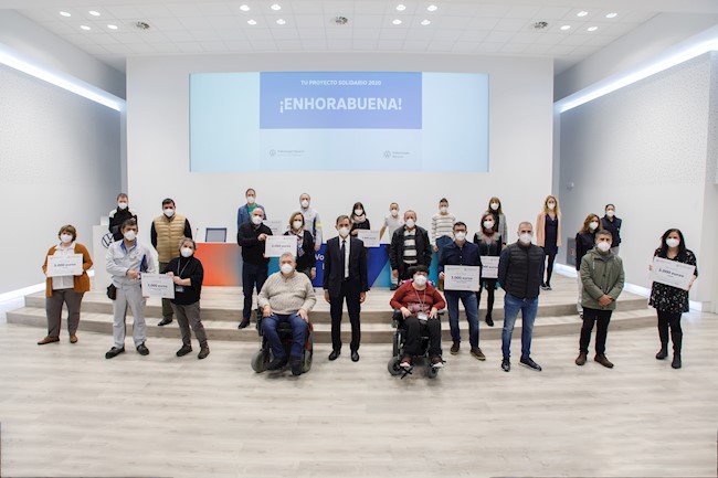 Volkswagen Navarra reparte 24.000 euros entre ocho programas sociales de 'Tu Proyecto Solidario'