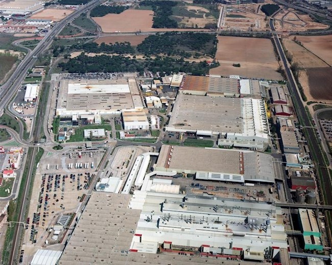 Renault comunica que suprimirá un turno en Motores de Valladolid en febrero que afectaría a 141 empleos