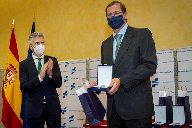 La Asociación Española de Renting de Vehículos recibe la Medalla al Mérito de la Seguridad Vial