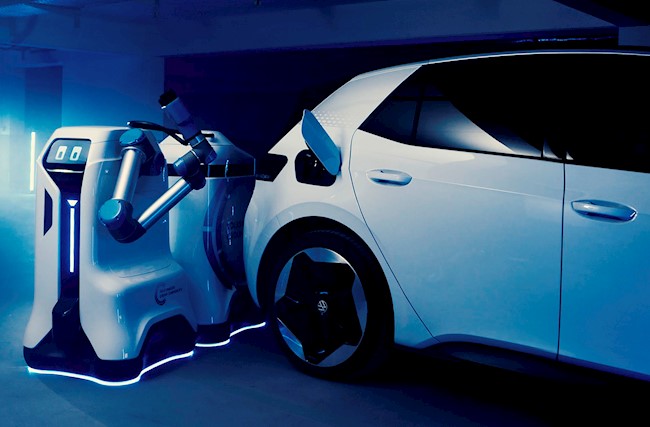 Volkswagen desarrolla un prototipo de cargador autónomo para coches eléctricos