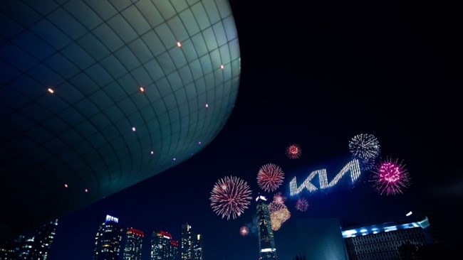 Kia actualiza su imagen corporativa y renovará casi todas sus áreas de negocio