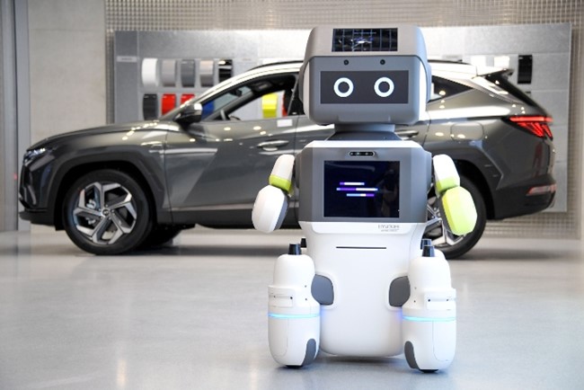 Hyundai presenta un robot humanoide para servicios automatizados de atención al cliente