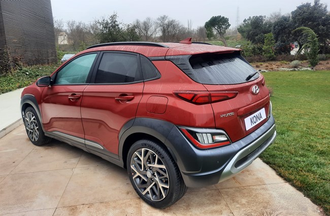 Hyundai actualiza el Kona, su modelo más vendido en España en 2020