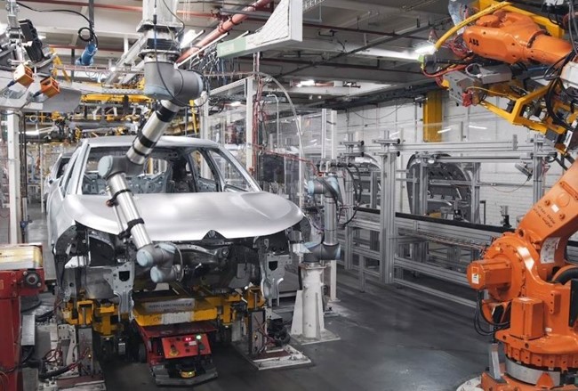 El 16% de los Citroën C4 que se producen en Madrid es eléctrico