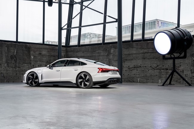 Audi lanzará en primavera el e-tron GT, 100% eléctrico, con hasta 598 caballos y 488 km de autonomía