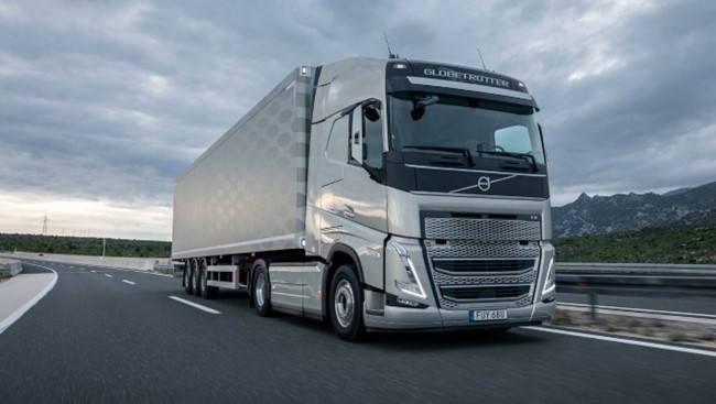 La logística Girteka adquiere 2.000 camiones Volvo FH
