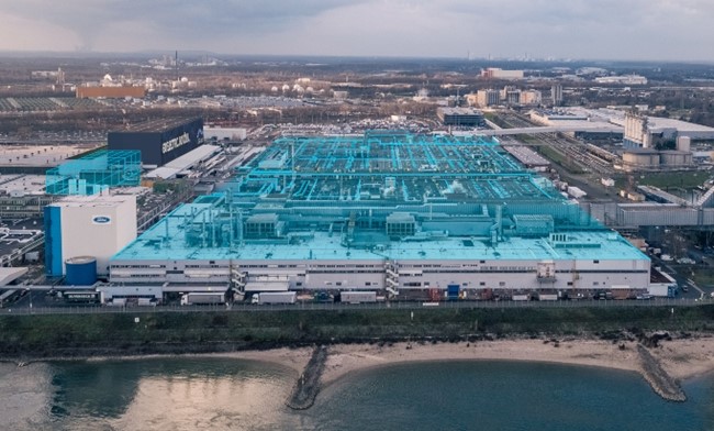 Ford invertirá 828 millones en su planta de Colonia (Alemania) para adaptarla a la electromovilidad