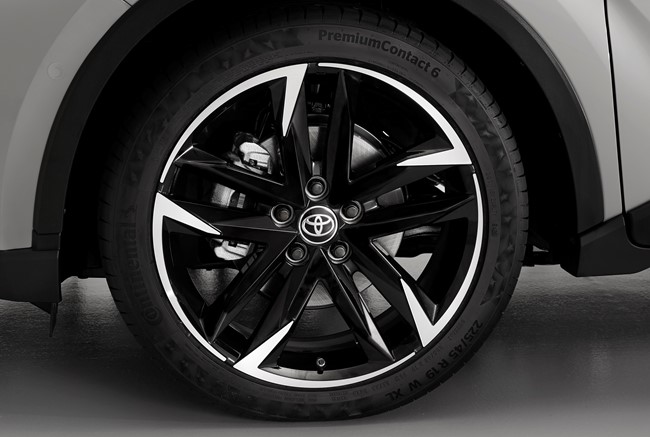 Toyota anuncia más paros en sus fábricas japonesas debido a la falta de componentes por el terremoto