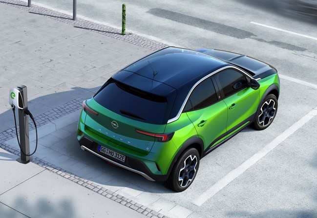 El nuevo Opel Mokka-e dispone de sistema de preacondicionamiento en remoto