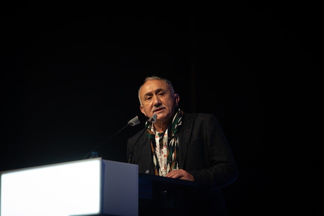 Álvarez (UGT) ve "positiva" la planta de baterías y pide una transición al coche eléctrico "con tiempo"