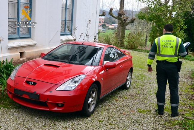 Casi 2.900 conductores, denunciados dos o más veces en 2020 por no usar cinturón