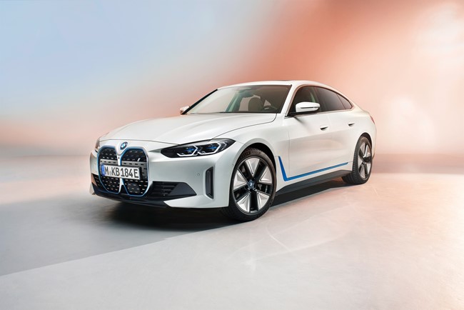 BMW desvela su i4, un gran coupé eléctrico que llegará en 2021 con hasta 590 kilómetros de autonomía