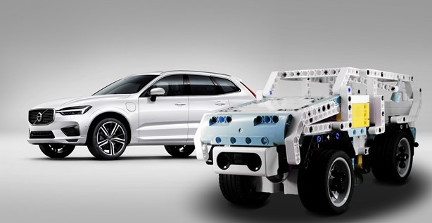 Volvo y Fundación ONCE lanzan la octava edición de los talleres Iniciativa Volvo por la seguridad vial