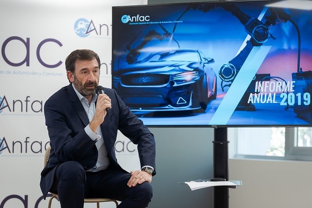El mercado automovilístico español cerrará 2021 por debajo del millón de unidades, según Anfac