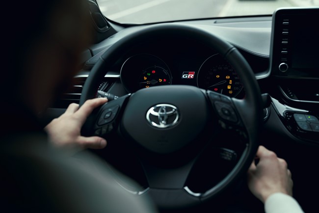 Toyota contrata a más de 1.000 personas para su nuevo año fiscal, que comenzó este abril