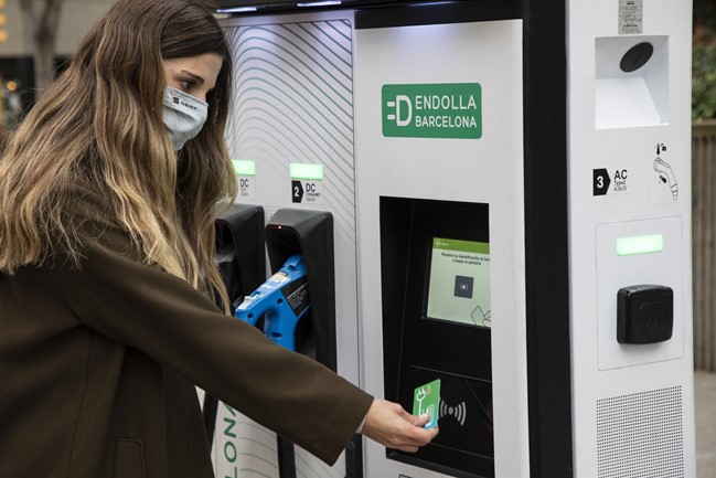 OCU lamenta que el nuevo Moves excluya de las ayudas a los vehículos eléctricos de segunda mano