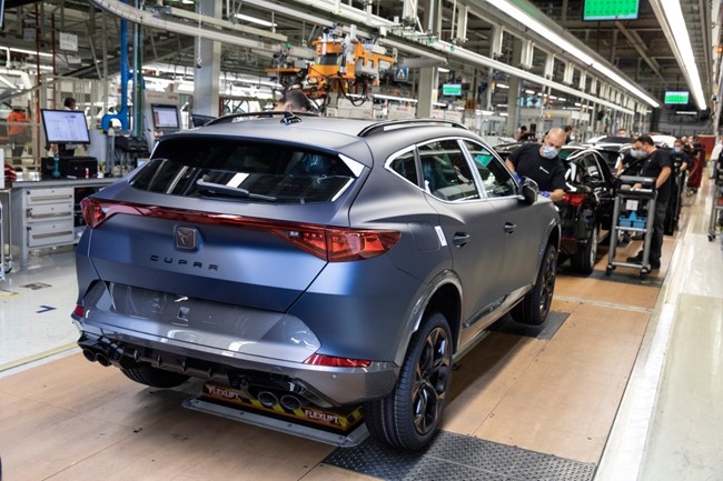 Seat mantiene la paga extra a su plantilla a pesar de que la pandemia "impidió" un ejercicio positivo