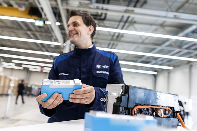 BMW invierte 250 millones en la producción de componentes para eléctricos en Leipzig y Regensburg