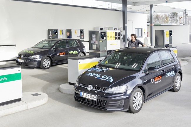 Bosch, Volkswagen y Shell desarrollan gasolina que reduce un 20% las emisiones de CO2