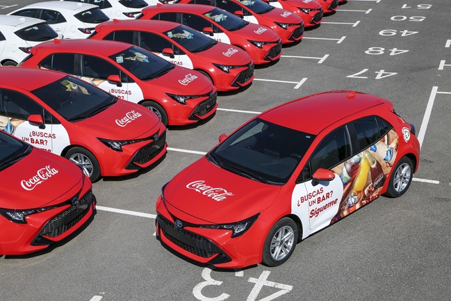 Toyota entrega 115 coches híbridos a Coca-Cola European Partners Iberia
