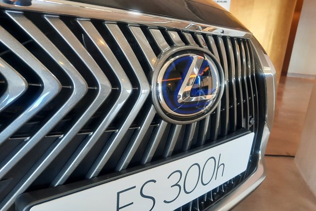 Lexus acumula más de dos millones de vehículos electrificados vendidos en todo el mundo
