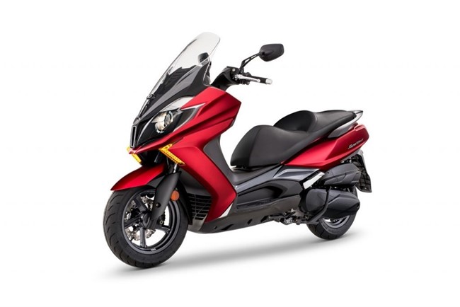 Kymco lanza la versión Euro 5 de su Super Dink 350, más eficiente y respetuoso con el medio ambiente