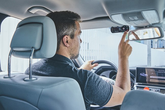 Hello Auto permite hacer partes de accidentes a través de mensajes de voz por el teléfono móvil