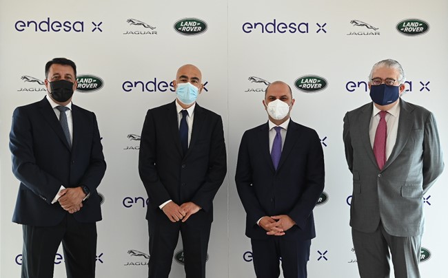 Endesa y Jaguar se alían para impulsar la movilidad eléctrica en España