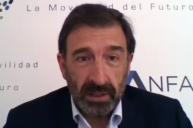 López-Tafall cree que la transición al coche eléctrico "llevará tiempo" y pide "huir de radicalismos"