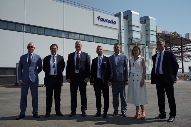 Faurecia inaugura una nueva planta de sistemas de asientos en Togliatti (Rusia)