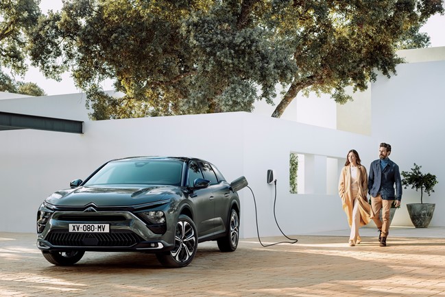 Citroën abrirá en octubre los pedidos del nuevo C5 X, que llegará en enero