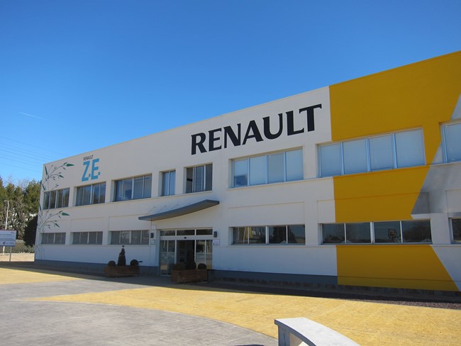 CGT demanda en Inspección de Trabajo el anuncio de retraso de inicio de actividad en Renault Valladolid