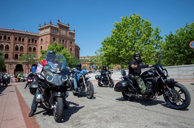 Conductores y motoristas ven la moto como una solución para la movilidad y el aparcamiento urbano