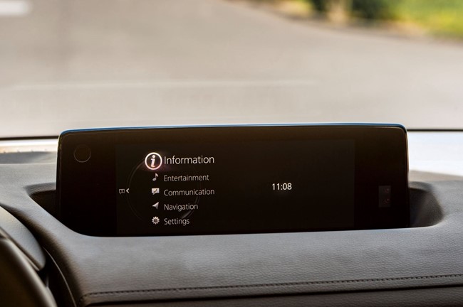 Mazda ofrecerá actualizaciones de forma remota en el software de sus vehículos