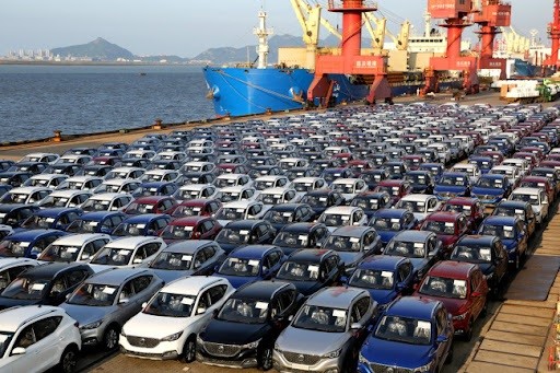 Francia recupera la primera posición como principal destino de las exportaciones españolas de vehículos