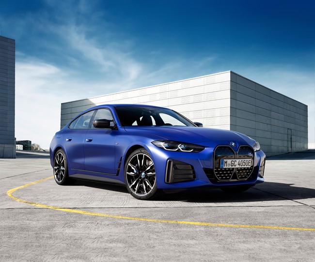 BMW presenta el i4 M50, el primer deportivo M 100% eléctrico con una autonomía de hasta 540 kilómetros
