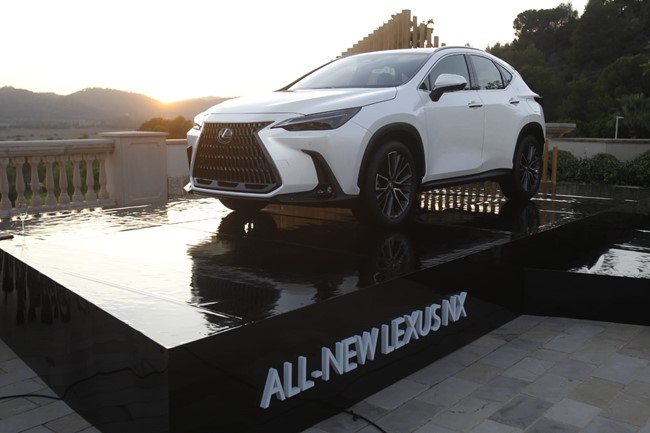 Lexus presenta en Mallorca el Nuevo Lexus NX, el primer híbrido enchufable de la marca