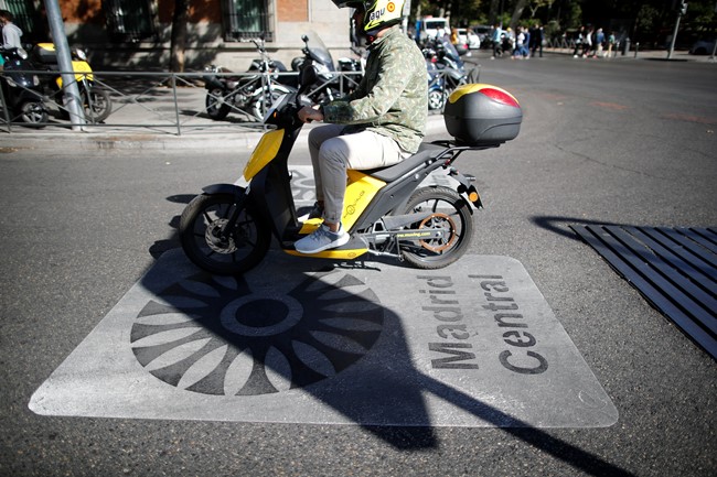 El 61% de los motoristas consideran que el asfalto por el que circulan no es el adecuado