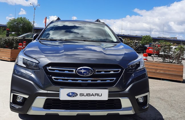 Subaru aumenta su beneficio un 88,9% en la primera mitad de su año fiscal, hasta 340 millones de euros