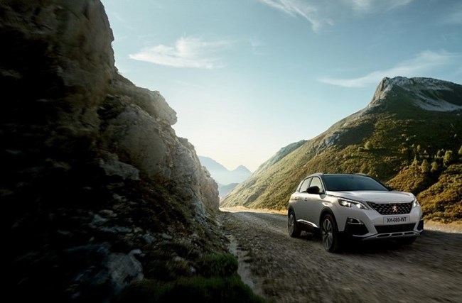 El Peugeot 3008 Hybrid concentró una de cada diez ventas de híbridos enchufables hasta octubre