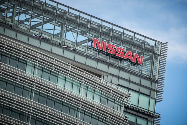 Nissan gana más de 400 millones entre julio y septiembre y mejora previsiones